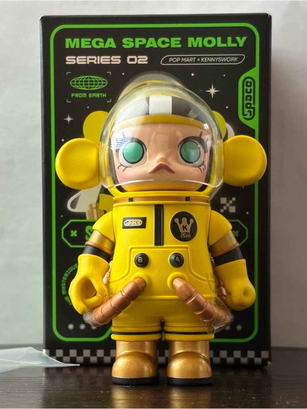 POP MART Mega Space Molly 100% Series 2 Blind Box Confirmed Banana 2017